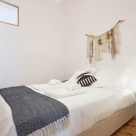 Native Tribal In By Cozzy Homes Lisboa
