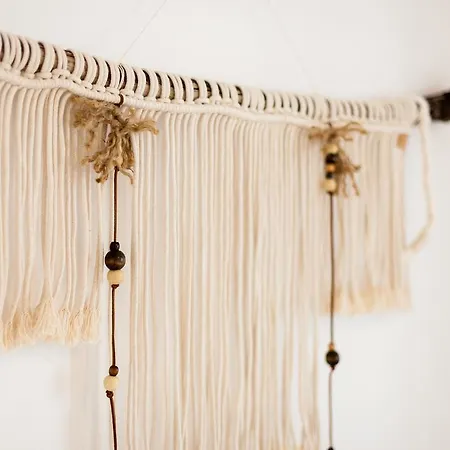 Native Tribal In By Cozzy Homes Appartement
