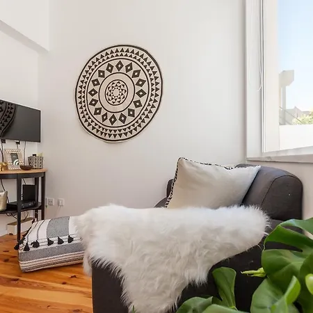 Appartement Native Tribal In By Cozzy Homes